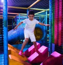 parcours obstacles indoor enfants perpignan