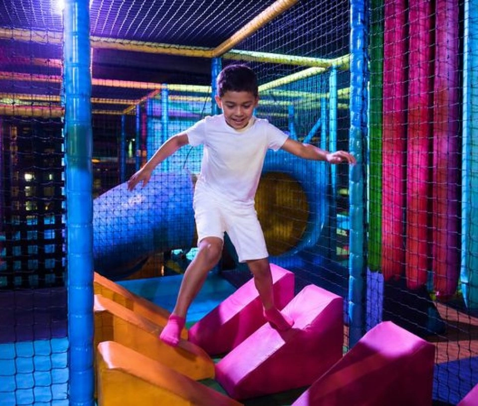 parcours obstacles indoor enfants perpignan